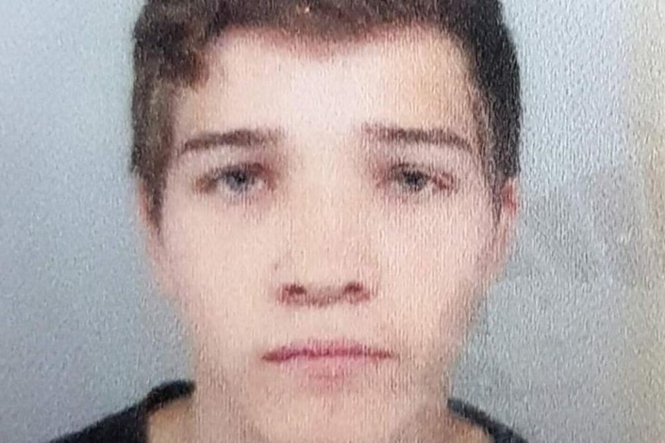 НЕВИДЕН ХОРОР ВО БИХ: Иван сам си ја исекол ногата и раката без да пуште глас! (ФОТО)