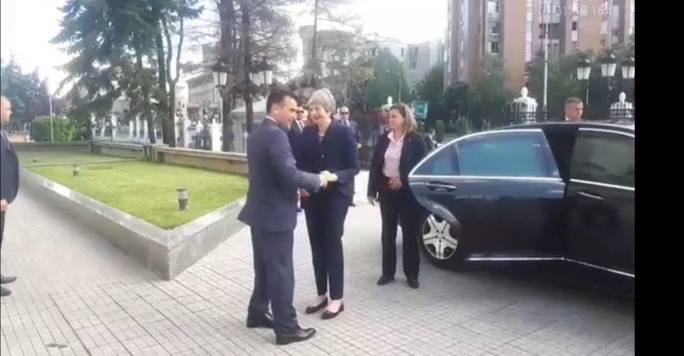 Тереза Меј се возеше во мерцедесот за кој го теретат Груевски