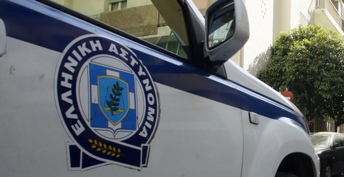 Грчката полиција со часови се изживувала со македонско семејство со петгодишно дете
