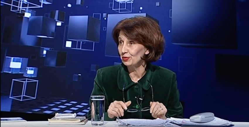Проф. Силјановска: Учеството на Европската Комисија во референдумот е незаконско
