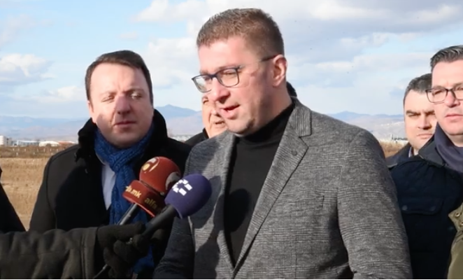 (Видео) Мицкоски: Зоната на која беше најавена изградба на 16 фабрики е празна