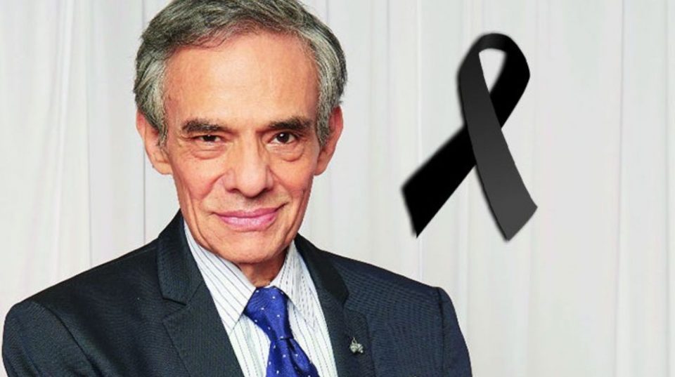 Тажна вест: Почина легендарниот пејач Хосе Хосе