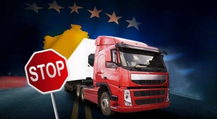Вашингтон бара Приштина да ја укине таксата