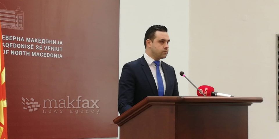 Костадинов: Неблагодарно е да кажам дека имаме 80 пратеници врзани во крпче