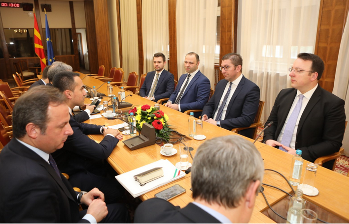 Мицкоски до Ди Мајо: Kриминалните афери на СДСМ немаат никаква правна разрешница