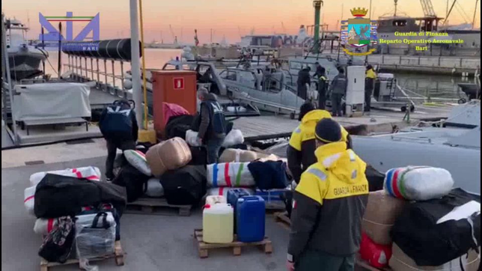 Во Италија запленета дрога вредна околу 10 милиони евра