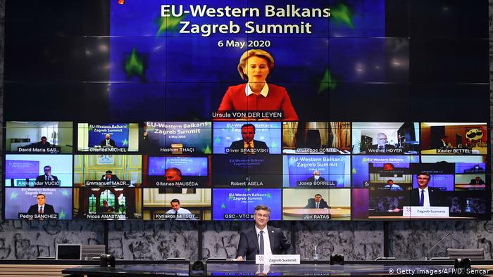 Бугарија по стапките на Грција: Македонија во ЕУ без македонски јазик и со диктирана историја