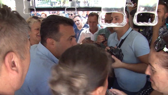 Една година откако Заев „благословуваше“новите еко-автобуси во Прилеп, тие се во дефект и вон употреба