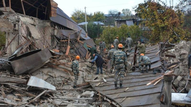 Ереван и Баку меѓусебно се обвинуваат за бомбашки напади во Карабах