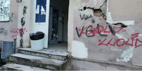 Хорор фотографии од детскиот диспанзер на клиниката во Тетово